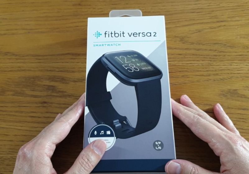 Fitbit Versa 2 akıllı saat kutu açılışı
